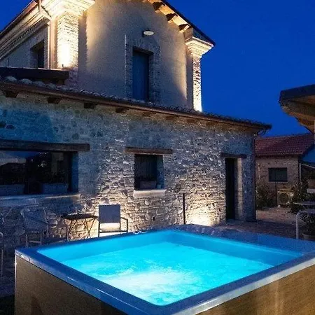 House In Countryside Near Sea Le Lavande Daire
